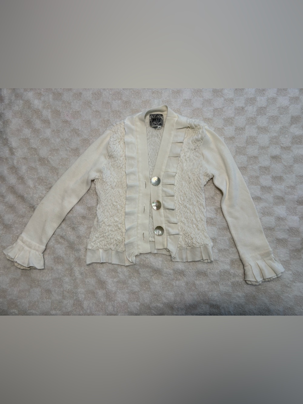 Curio Women’s Textured Knit & Ruffle Accent Cream Cardigan Sweater • Medium